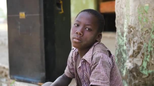 Січня 2024 Року Гвадалада Нігерія Малопоживна Дитина Через Крайню Бідність — стокове відео