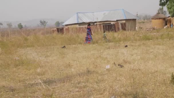 Січня 2024 Року Гвадалада Нігерія Малопоживна Дитина Через Крайню Бідність — стокове відео