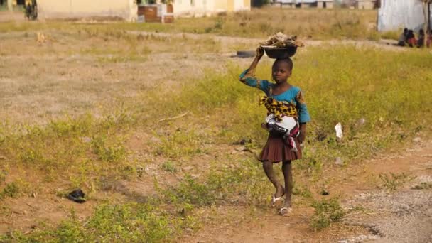 Янв 2024 Гвалада Нигерия Недоеденный Ребенок Крайней Нищеты Голода Засухи Стоковое Видео
