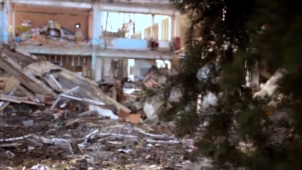 Russlands Krieg Gegen Die Ukraine Die Ruinen Eines Kindergartens Nach — Stockvideo