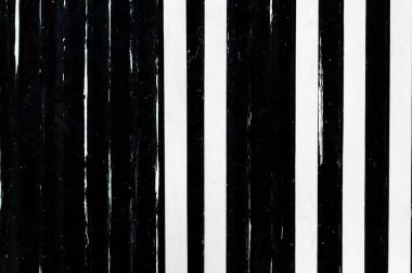 Desen çizgisi siyah ve beyaz arkaplan, Resim siyah ve beyaz tonları içerir.