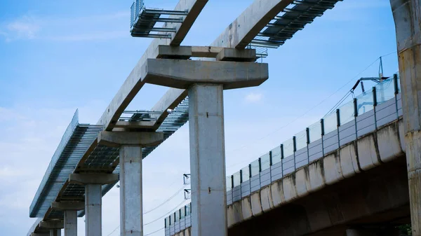 Installatie Van Een Monorail Trein Het Spoor Dat Verheven Boven — Stockfoto