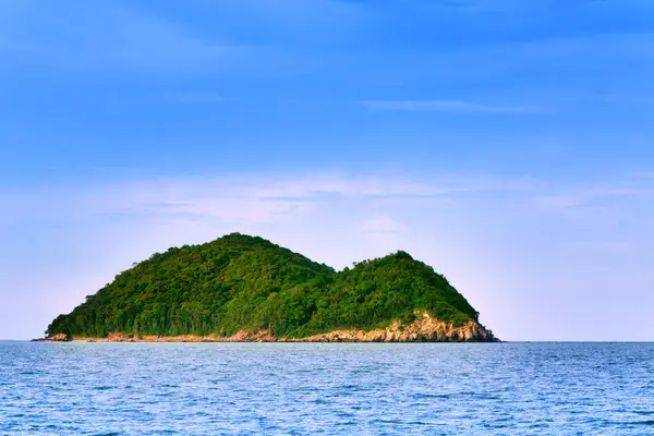 Зеленый Остров Океан Красивый Пейзаж Природы Сонгкхла Таиланд — стоковое фото