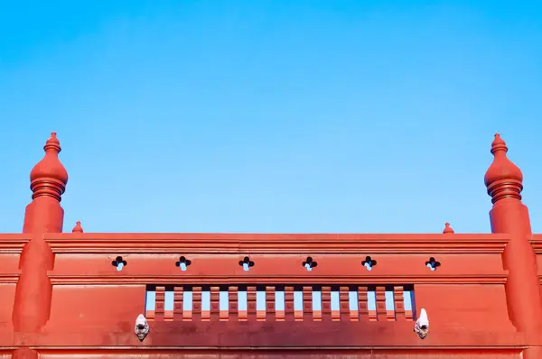 Ponte Legno Rosso Nel Parco — Foto Stock