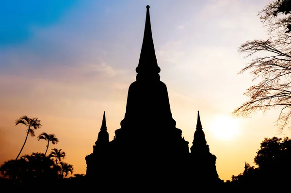 Silhouette Wat Yai Chai Mong Khol Templom Ayuthaya Tartomány Naplemente — Stock Fotó