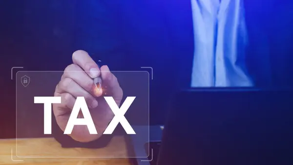 税收支付的概念优化商业融资 触动税收图标 所得税和财产 税收支付 个人和公司 如增值税 — 图库照片