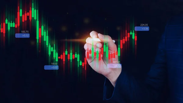 Mão Empresário Comerciante Está Tocando Crescente Estoque Holograma Virtual Planejamento — Fotografia de Stock