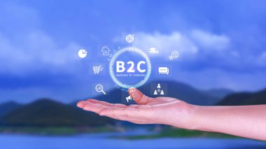 B2C, İş 'ten müşteri pazarlama stratejisine. İş stratejisi, iletişim, geri bildirim, çevrimiçi pazarlama, ticaret pazarlama stratejisi için sanal B2C simgesine sahip bir işadamı.
