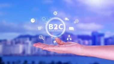 B2C, İş 'ten müşteri pazarlama stratejisine. İş stratejisi, iletişim, geri bildirim, çevrimiçi pazarlama, ticaret pazarlama stratejisi için sanal B2C simgesine sahip bir işadamı.