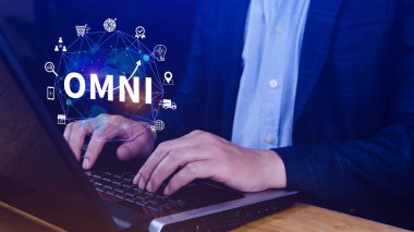 Omni Channel pazarlama kavramı, OMNI CHANNEL pazarlamanın dijital temsili, e-ticaret, dağıtım, sosyal medya pazarlaması, analitik, müşteri ilişkileri.