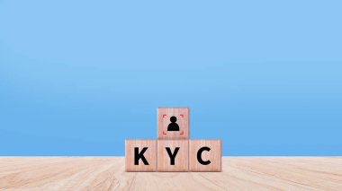 KYC, doğrulama konsepti, KYC Müşteri Teknolojinizi Tanıyın. Kimlik istemcilerini doğrulama, müşteri kimlik doğrulama kişisel finansal veriler, dijital siber suçlara karşı dijital teknoloji.