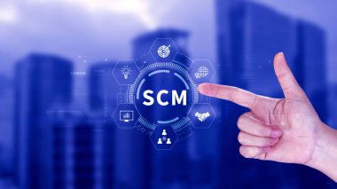 SCM konsepti, tedarik zinciri yönetimi, lojistik ve ulaşım, iletişim ağı. Müşterilerin ihtiyaçlarını karşılamak için kaynakların düzenlenmesi ve kontrol edilmesi.