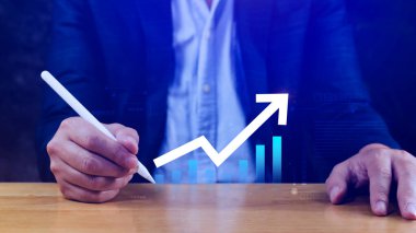 Küresel iş büyümesi analizi ve varlık yatırım grafiği İş ve Finans, Yukarı ok ekonomi grafiği, küresel ekonomik eğilim analizi, sanal ekran analizi.