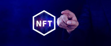 Şifreleme sanatı engelleme teknolojisi konsepti için ödenebilir NFT jetonu yok. NFT 'nin kripto para birimi, dijital varlık, sanat çalışması ve dijital deftere yatırımı veya ticareti