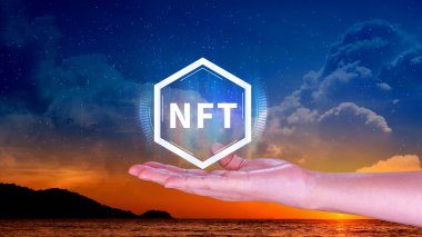 Şifreleme sanatı engelleme teknolojisi konsepti için ödenebilir NFT jetonu yok. NFT 'nin kripto para birimi, dijital varlık, sanat çalışması ve dijital deftere yatırımı veya ticareti