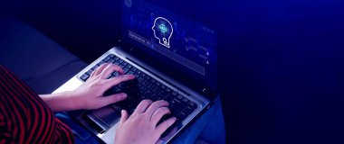 Yapay zeka üretken konsept, teknolojik üretici yapay zekayı çalışma araçları olarak kullanmak. AI ile sohbet etmek, teknoloji ürünü akıllı robot yapay zeka kullanmak, bir şeyler üretmek için yapay zeka. LLM 'ler