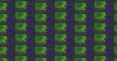 Bu canlı, soyut, pürüzsüz desen yumuşak, bulanık bir deniz mavisi ve sarı renk karışımına sahip.