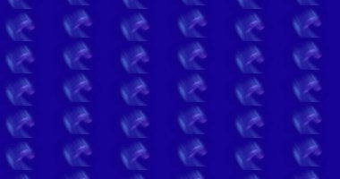 Hafif deniz mavisi ve beyaz soyut bulutların ya da dumanın yinelenen deseni yumuşak, sakin ve havadar bir atmosfer yaratır.