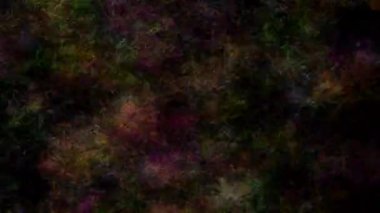 Bulanık, canlı, soyut renkli Bokeh ışıkları, karanlık bir arkaplan boyunca yatay çizgiler çizerek dinamik ve enerjik bir ışıltı etkisi yaratır..