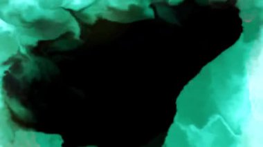 Büyüleyici akışkan sanat eserleri büyüleyici bir deniz mavisi, turkuaz ve siyah renk etkileşimi sergiliyor, derinlik ve hareket yaratıyor..