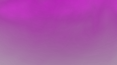 Modern tasarım projeleri ve sanatsal sunumlar için canlı bir mor gradyan, cesur bir ifade
