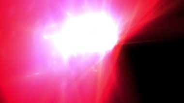 Parlak bir kırmızı ışığın, güç ve dinamizm saçan, heyecan verici enerjisini hissedin. Heyecan, hız ya da önemli bir olayı aktarmak için mükemmel..