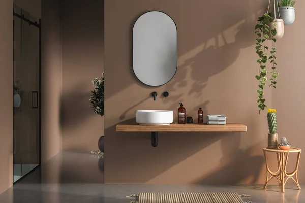 带有镜子 水池和浴缸的现代化浴室内部 — 图库照片