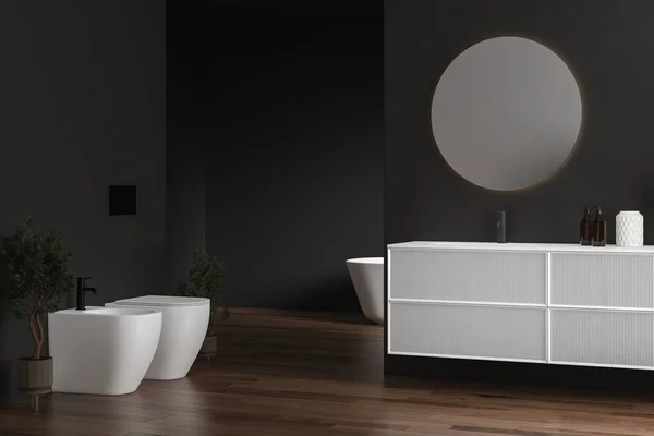 Moderne Donkere Badkamer Met Grijze Muren Parketvloer Comfortabele Wastafel Met — Stockfoto