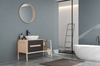 Modern minimalist banyo, modern banyo dolabı, beyaz lavabo, ahşap kibir, iç tesisler, banyo aksesuarları, küvet ve duş, beyaz ve mavi duvarlar, beton zemin.