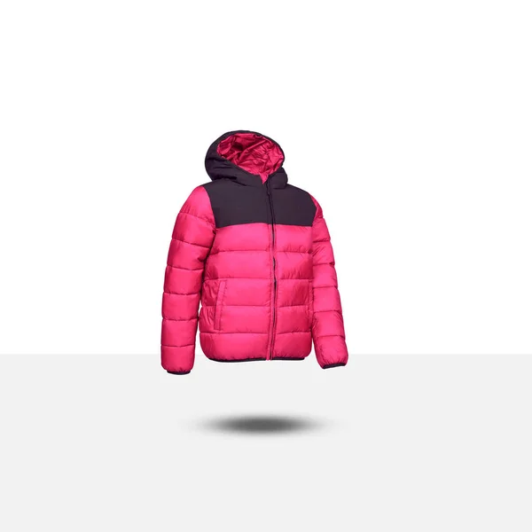 冬季夹克 远足夹克和雪衣 蠕虫冬季帽衫 背靠剪路隔离 — 图库照片
