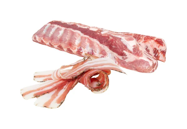 Bacon Fresco Costelas Porco Recortam Fundo Branco Isolado Com Caminho — Fotografia de Stock