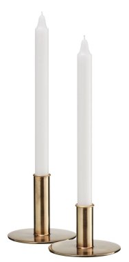 Altın renkli metal bacaklara yerleştirilmiş iki mum kesme yolu ile izole edilmiş beyaz arkaplanı keser