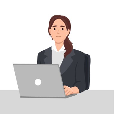Masaüstünde güzel bir kadın oturuyor. İş yerindeki ofis çalışanı. Bilgisayarda çalış. Düz vektör çizimi beyaz arkaplanda izole edildi