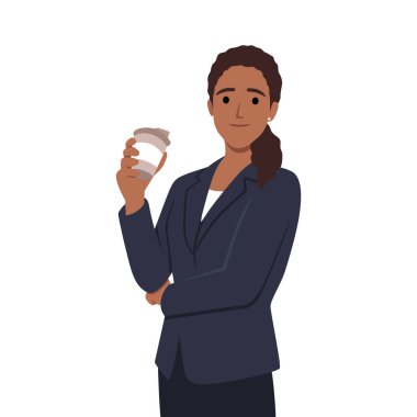 Elinde kahve fincanı tutan takım elbiseli bir iş kadını. Düz vektör çizimi beyaz arkaplanda izole edildi