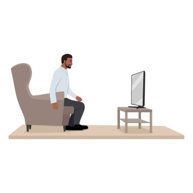 Genç adam kanepede oturup televizyon izliyor. Düz vektör çizimi beyaz arkaplanda izole edildi