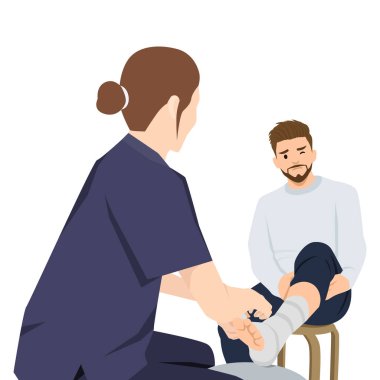 Sağlık uzmanı bir adamın yaralı ayak bileğini muayene ediyor ve destekliyor. Yarası iyileşiyor. Düz vektör çizimi beyaz arkaplanda izole edildi