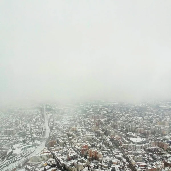 Brouillard Blanc Épais Sur Les Maisons Ville Brouillard Plane Sur — Photo