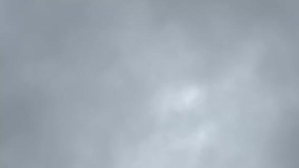 Серые Дождевые Облака Холодной Погоды Серый Фон Облаками — стоковое видео