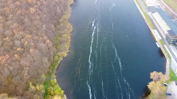 Vista Desde Arriba Del Largo Canal Agua Para Competiciones Natación — Vídeo de stock