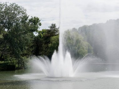 Parktaki güzel çeşme