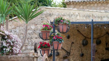 Sicilya 'da bir çiftliğin iç manzarası