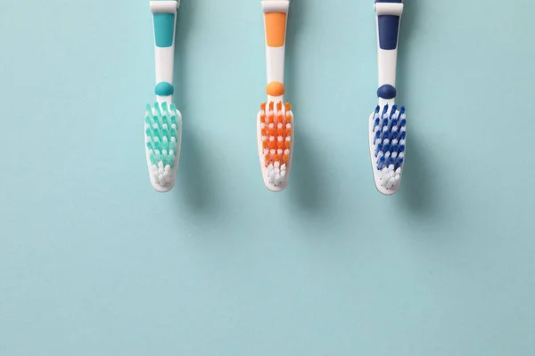 Set Toothbrushes Toothbrushes Isolated White Background Top View — Stock Photo, Image