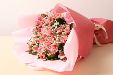 taze bahar çiçek buketi