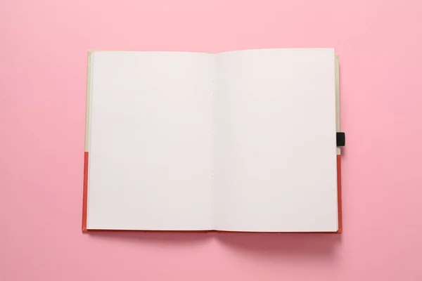 Notebook Sobre Fundo Rosa Vista Superior — Fotografia de Stock