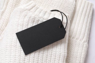 satılık siyah etiket ve boş etiket.