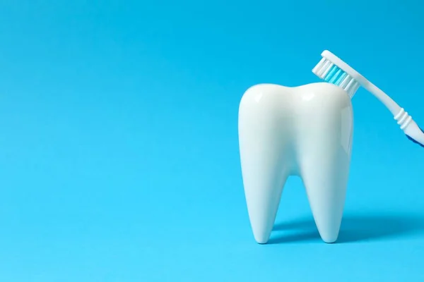 Konzept Der Zahnbehandlung Und Zahnpflege lizenzfreie Stockfotos