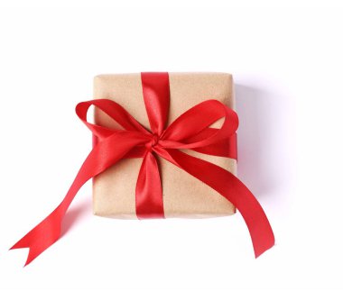 güzel hediye izole beyaz zemin üzerine