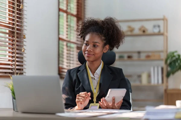 Accountant Black Woman Working Laptop Document Tax Exchange Accounting Financial — Stok fotoğraf