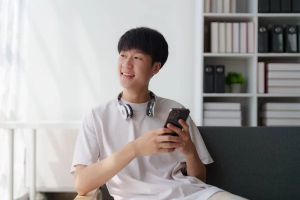 Online Winkel Winkelen Internet Aziatische Man Met Behulp Van Het — Stockfoto