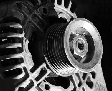 Eski metal motor, araba motorunun ayrıntıları 